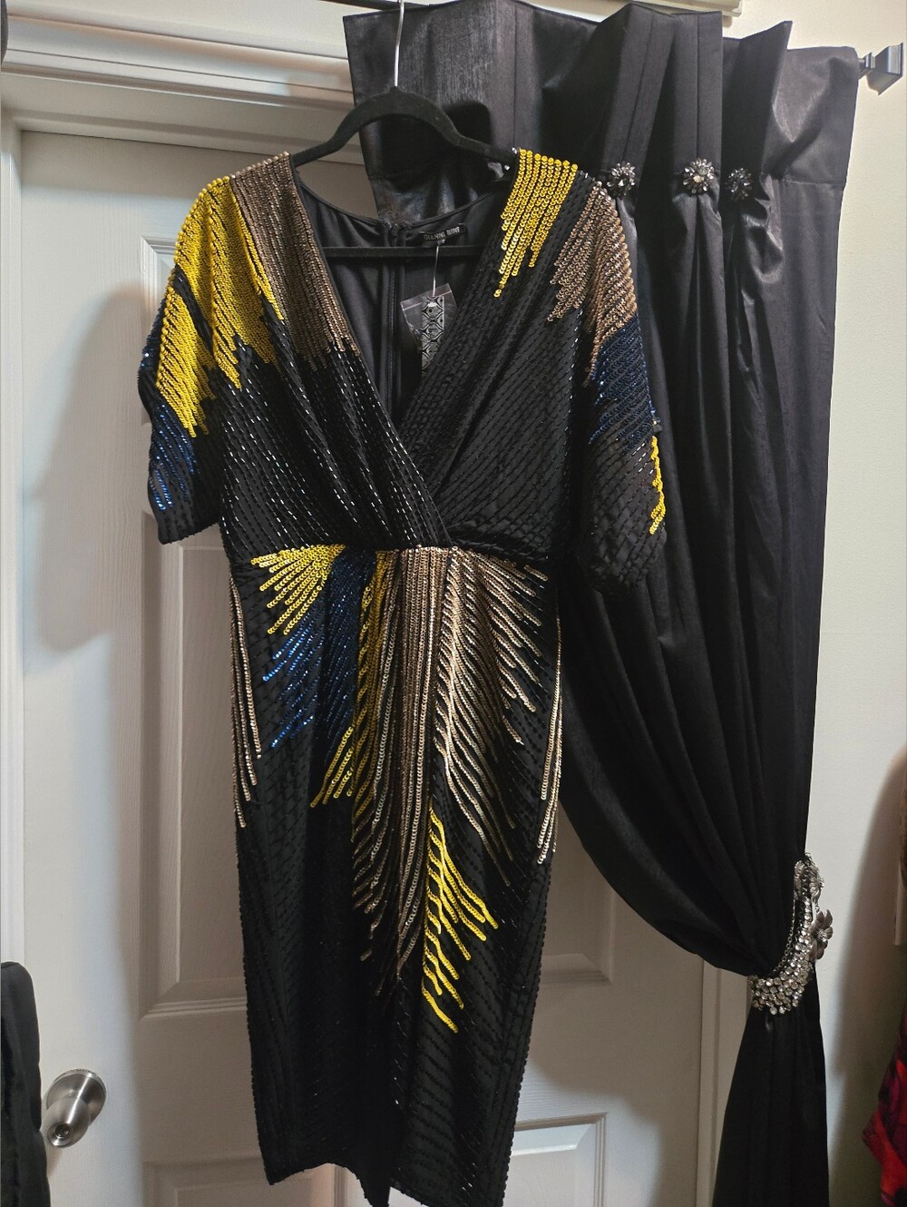 Gianni Bini Black Sequin Midi Dress with Gold and Blue Accents Sz 8
